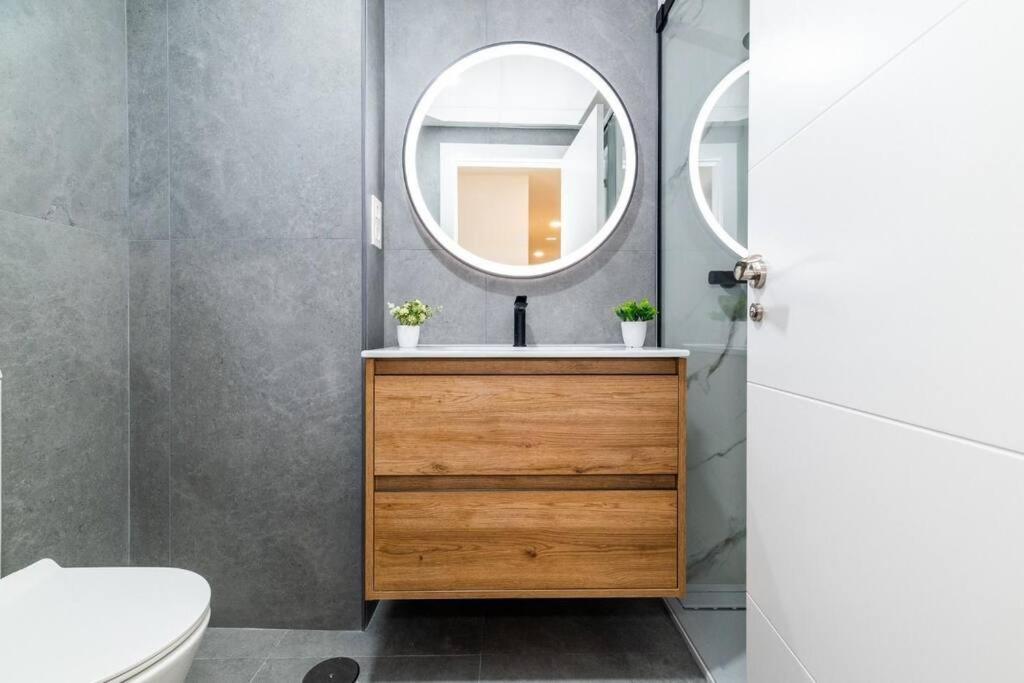 גרנדה Modern Apartment Close To The City Center And Alhambra מראה חיצוני תמונה