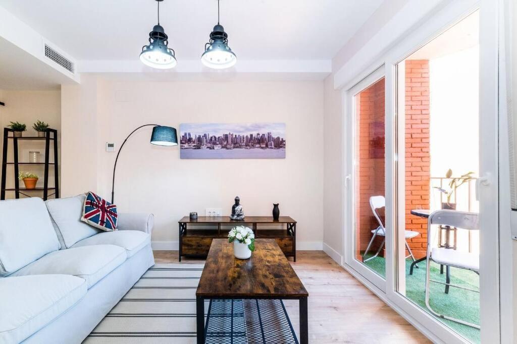 גרנדה Modern Apartment Close To The City Center And Alhambra מראה חיצוני תמונה