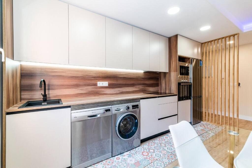 גרנדה Modern Apartment Close To The City Center And Alhambra מראה חיצוני תמונה