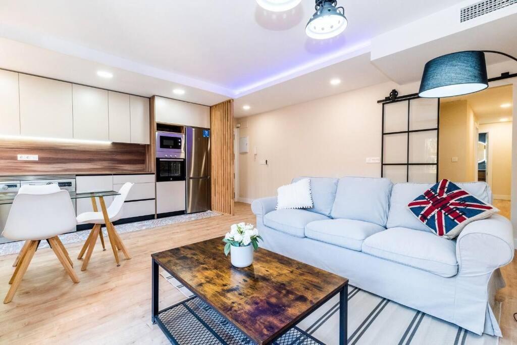 גרנדה Modern Apartment Close To The City Center And Alhambra מראה חיצוני תמונה